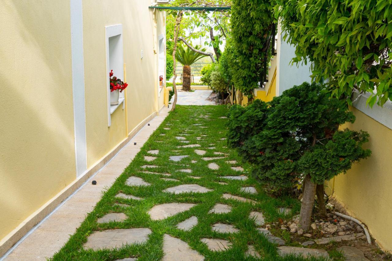 Sea Path Apartment ปาเลออน ซิฟลิคิออน ภายนอก รูปภาพ