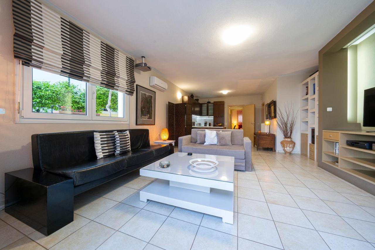 Sea Path Apartment ปาเลออน ซิฟลิคิออน ภายนอก รูปภาพ