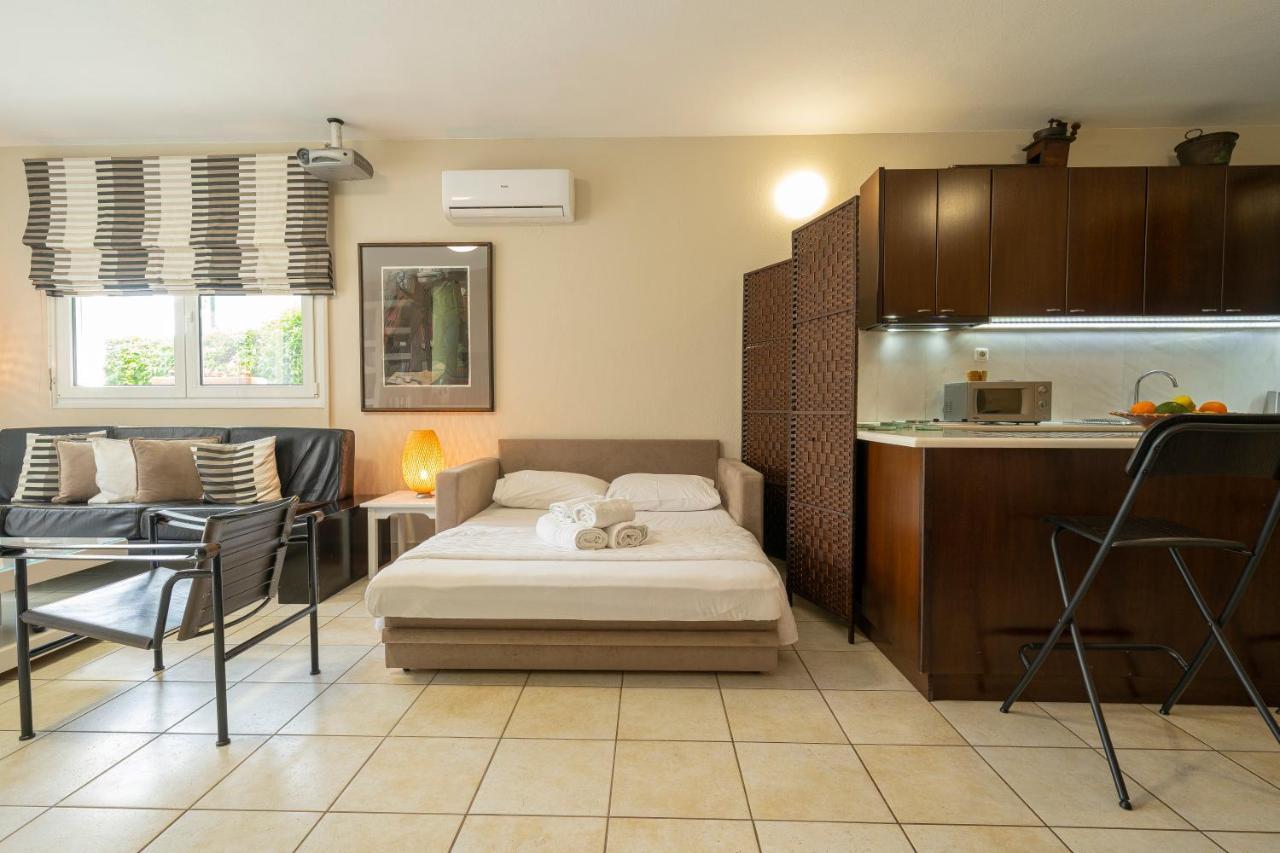 Sea Path Apartment ปาเลออน ซิฟลิคิออน ภายนอก รูปภาพ
